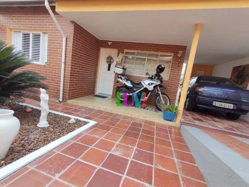 Foto 2 de Casa com 3 quartos à venda, 300m2 em Jardim Ipê, Itatiba - SP