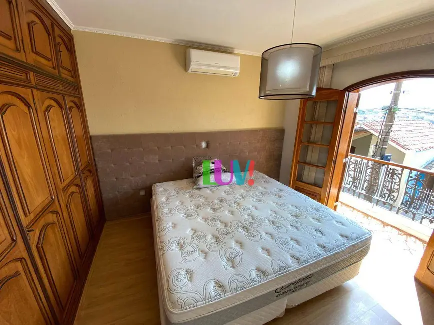 Foto 3 de Casa com 3 quartos à venda, 238m2 em Vila Bela Vista, Itatiba - SP