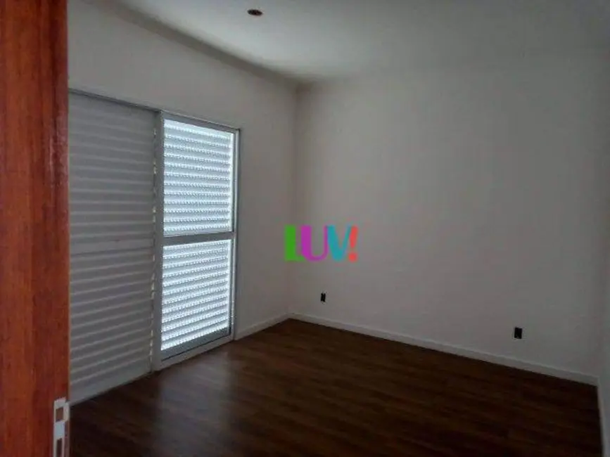 Foto 4 de Casa de Condomínio com 3 quartos à venda, 300m2 em Parque das Laranjeiras, Itatiba - SP