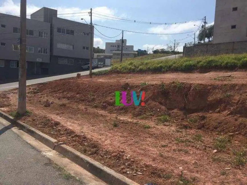 Foto 1 de Terreno / Lote à venda, 312m2 em Vila Cristo Redentor, Itatiba - SP