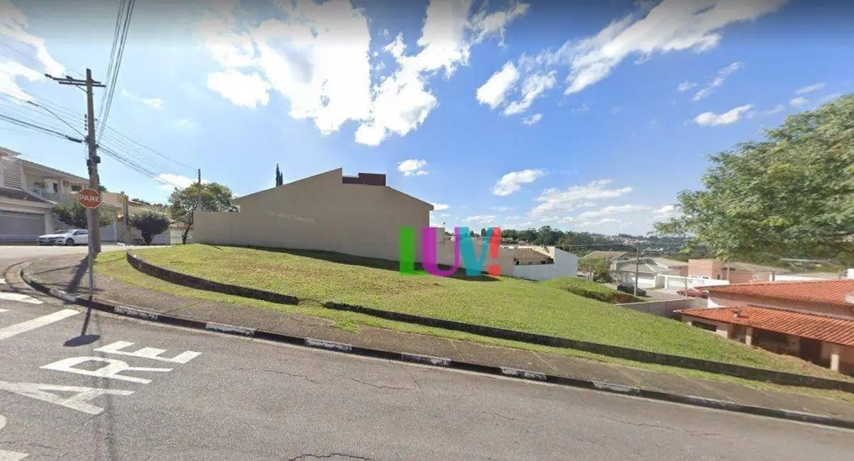 Foto 1 de Terreno / Lote à venda, 488m2 em Itatiba - SP