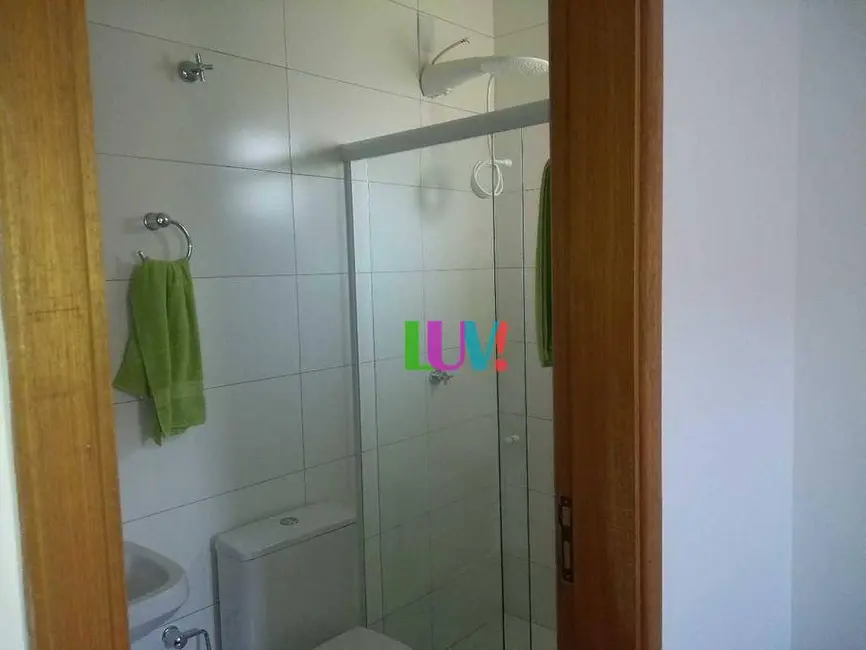 Foto 6 de Casa de Condomínio com 3 quartos à venda, 130m2 em Parque das Laranjeiras, Itatiba - SP