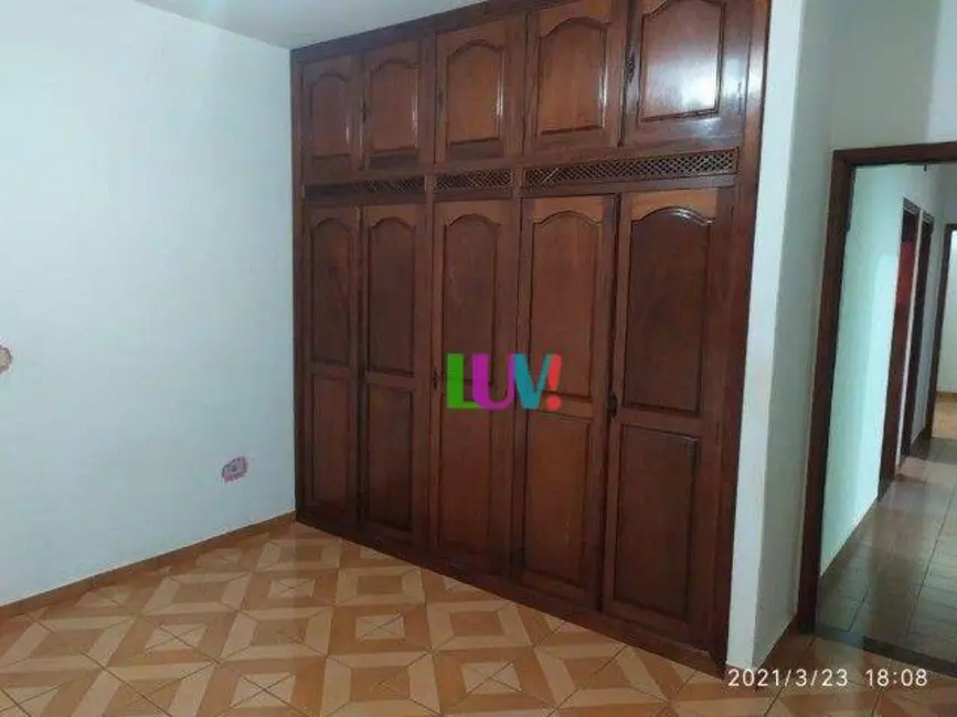 Foto 7 de Casa com 3 quartos à venda, 250m2 em Jardim Maria, Itatiba - SP
