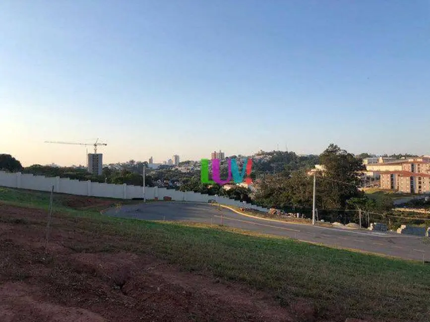 Foto 2 de Terreno / Lote à venda, 384m2 em Itatiba - SP