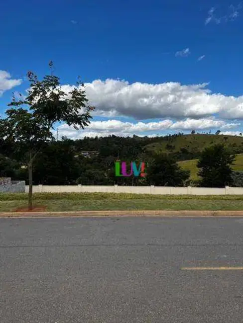 Foto 2 de Terreno / Lote à venda, 390m2 em Itatiba - SP