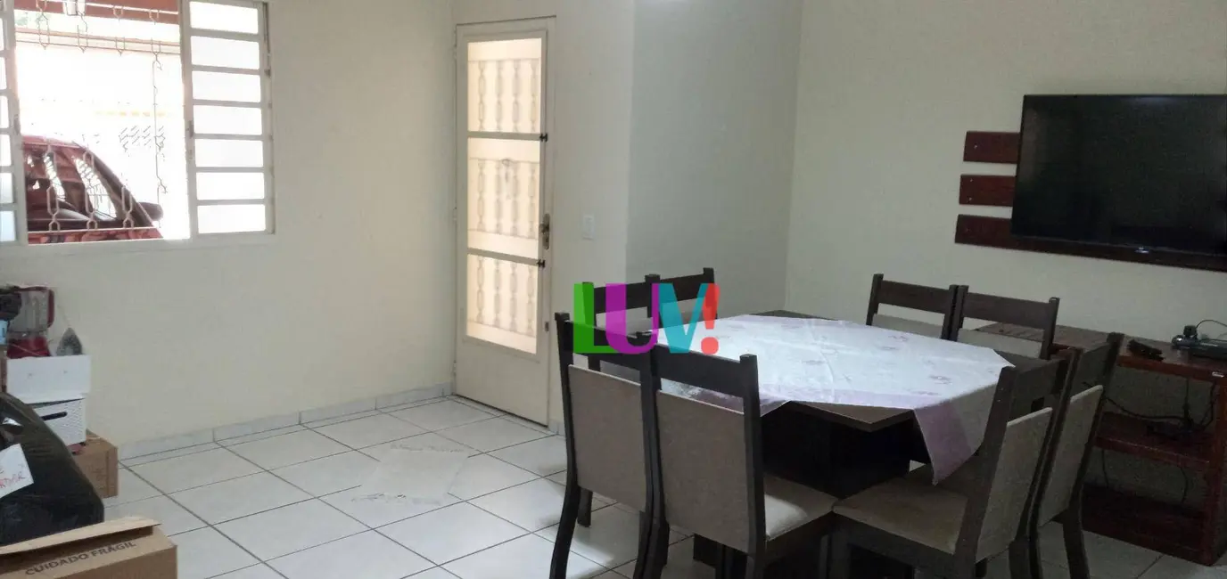 Casa com 2 quartos à venda, 125m2 em Jardim São Marcos, Itatiba - SP - imagem 4 Foto 4 de Casa com 2 quartos à venda, 125m2 em Jardim São Marcos, Itatiba - SP