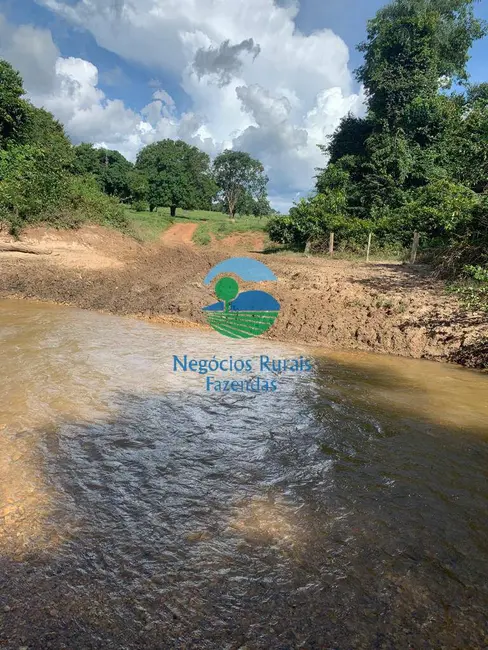 Foto 4 de Fazenda / Haras com 1 quarto à venda, 1210m2 em Campinacu - GO