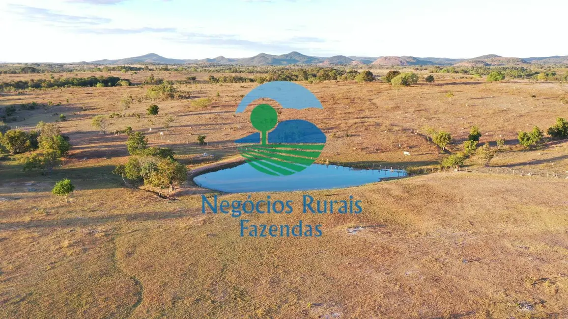 Foto 1 de Fazenda / Haras com 1 quarto à venda, 1645m2 em Crixas - GO