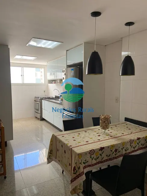 Foto 7 de Apartamento com 4 quartos à venda, 146m2 em Jardim Goiás, Goiania - GO