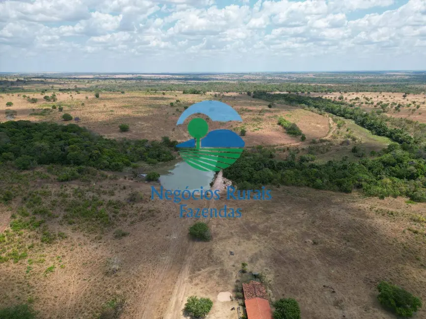 Foto 2 de Fazenda / Haras à venda, 2000m2 em Abreulandia - TO