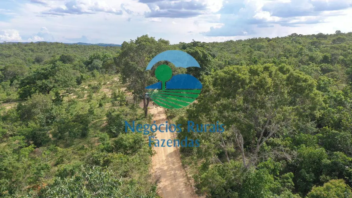 Foto 3 de Fazenda / Haras à venda, 968m2 em Setor Central, Uruacu - GO