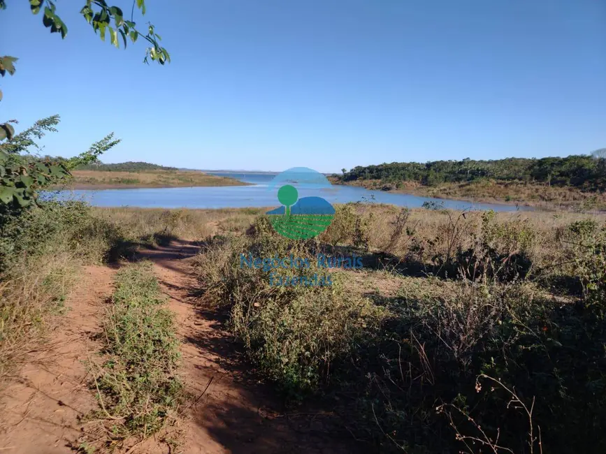 Foto 8 de Fazenda / Haras com 4 quartos à venda, 774m2 em Setor Central, Uruacu - GO