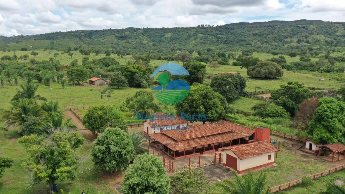 Foto 8 de Fazenda / Haras com 8 quartos à venda, 1698m2 em Setor Central, Jussara - GO