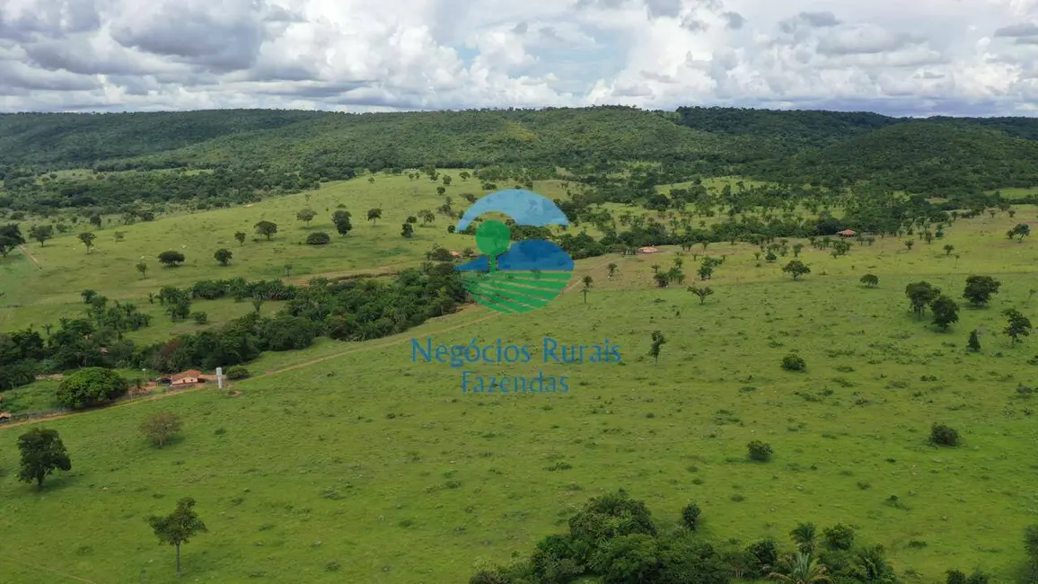 Foto 6 de Fazenda / Haras com 8 quartos à venda, 1698m2 em Setor Central, Jussara - GO