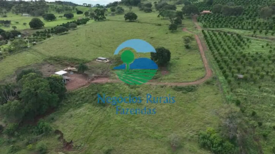 Foto 1 de Chácara com 2 quartos à venda e para alugar, 35m2 em Neropolis - GO