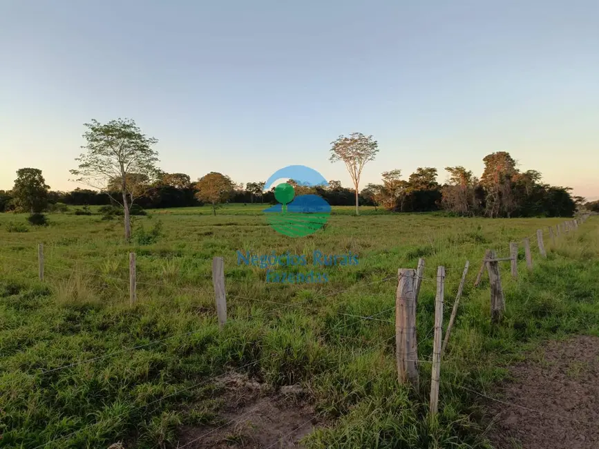 Foto 7 de Fazenda / Haras com 7 quartos à venda, 726m2 em Mara Rosa - GO