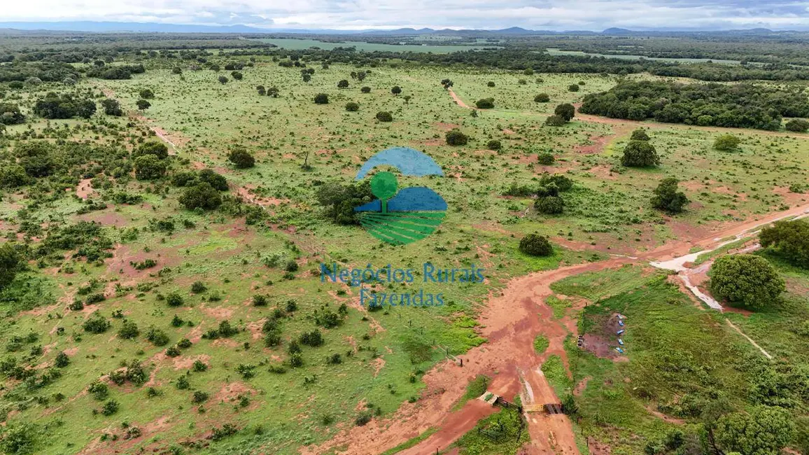 Foto 3 de Fazenda / Haras com 7 quartos à venda, 271m2 em Setor Central, Talisma - TO