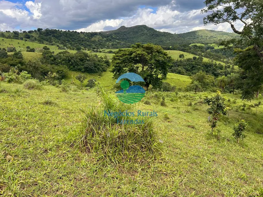Foto 1 de Fazenda / Haras com 3 quartos à venda, 469m2 em Uruacu - GO