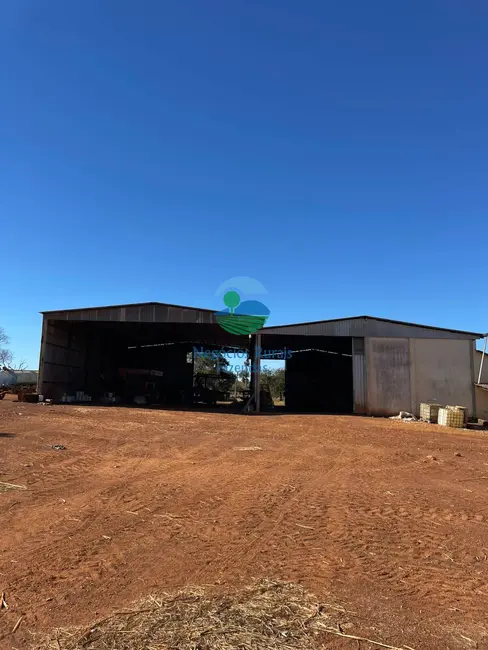 Foto 4 de Fazenda / Haras com 7 quartos à venda, 1600m2 em Uruacu - GO