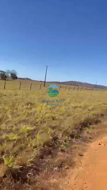 Foto 5 de Fazenda / Haras com 12 quartos à venda, 1161m2 em Uruacu - GO