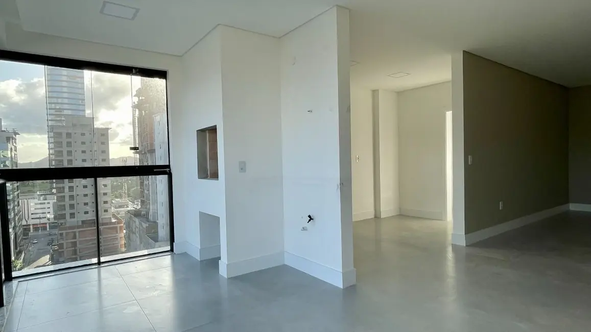 Foto 7 de Apartamento com 4 quartos à venda, 150m2 em Meia Praia, Itapema - SC