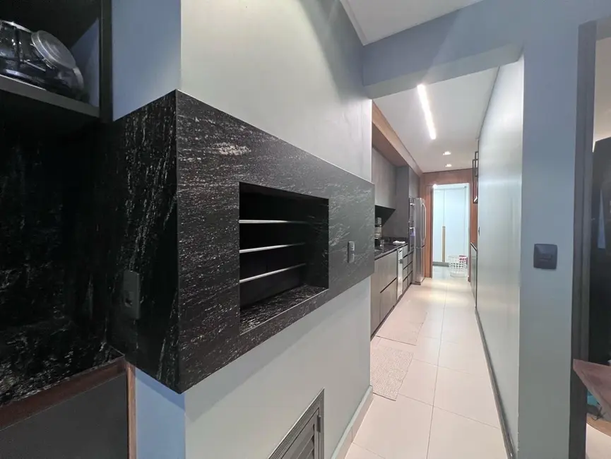 Foto 6 de Apartamento com 3 quartos à venda, 122m2 em Meia Praia, Itapema - SC