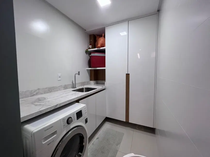 Foto 9 de Apartamento com 3 quartos à venda, 122m2 em Meia Praia, Itapema - SC