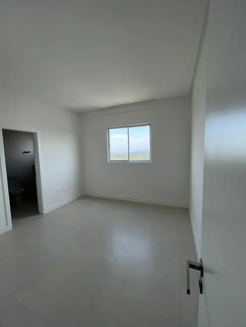 Foto 6 de Apartamento com 3 quartos à venda, 152m2 em Meia Praia, Itapema - SC