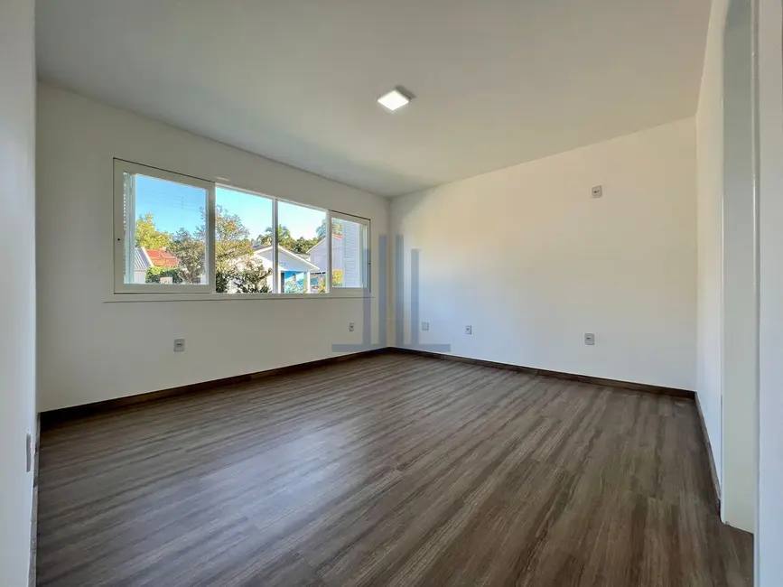 Casa com 3 quartos à venda, 216m2 em São José, Santa Maria - RS - imagem 7 Foto 7 de Casa com 3 quartos à venda, 216m2 em São José, Santa Maria - RS