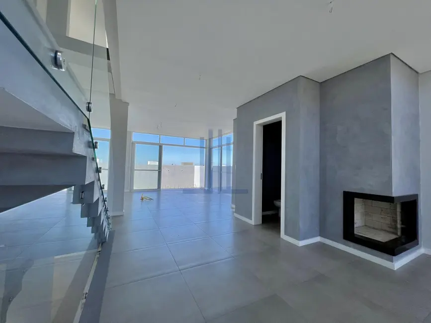 Foto 8 de Casa de Condomínio com 3 quartos à venda, 240m2 em Tomazetti, Santa Maria - RS