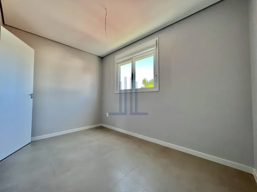 Foto 9 de Apartamento com 2 quartos à venda, 67m2 em São José, Santa Maria - RS