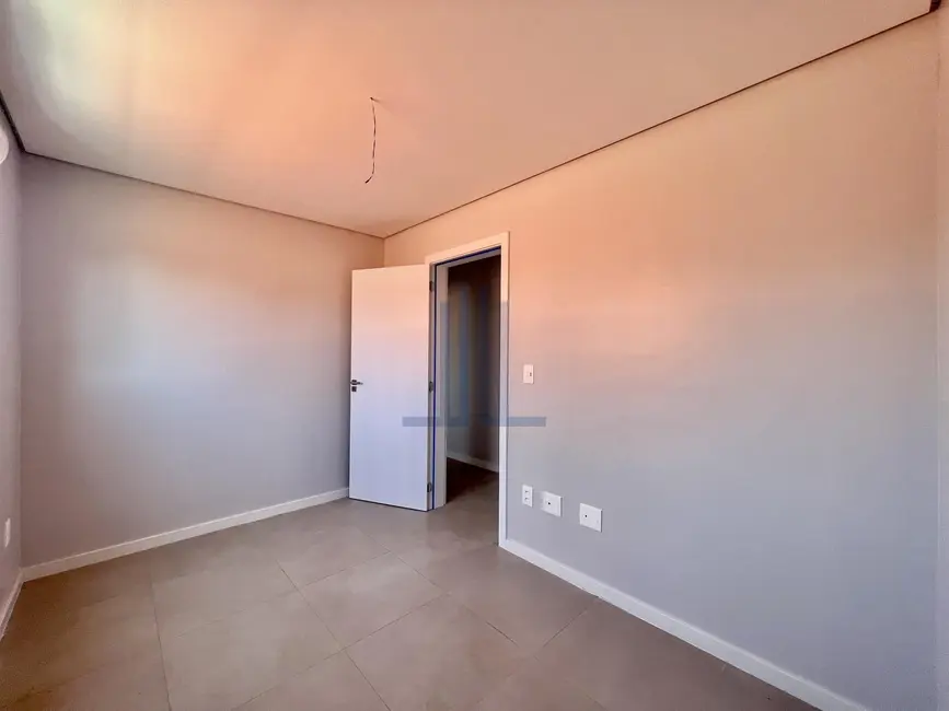 Foto 7 de Apartamento com 2 quartos à venda, 67m2 em São José, Santa Maria - RS