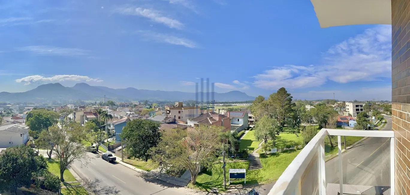 Foto 5 de Apartamento com 2 quartos à venda, 67m2 em São José, Santa Maria - RS