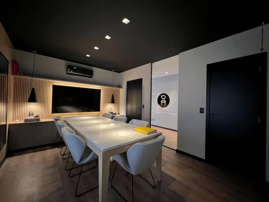 Foto 2 de Sala Comercial com 4 quartos para alugar, 101m2 em Nossa Senhora de Fátima, Santa Maria - RS