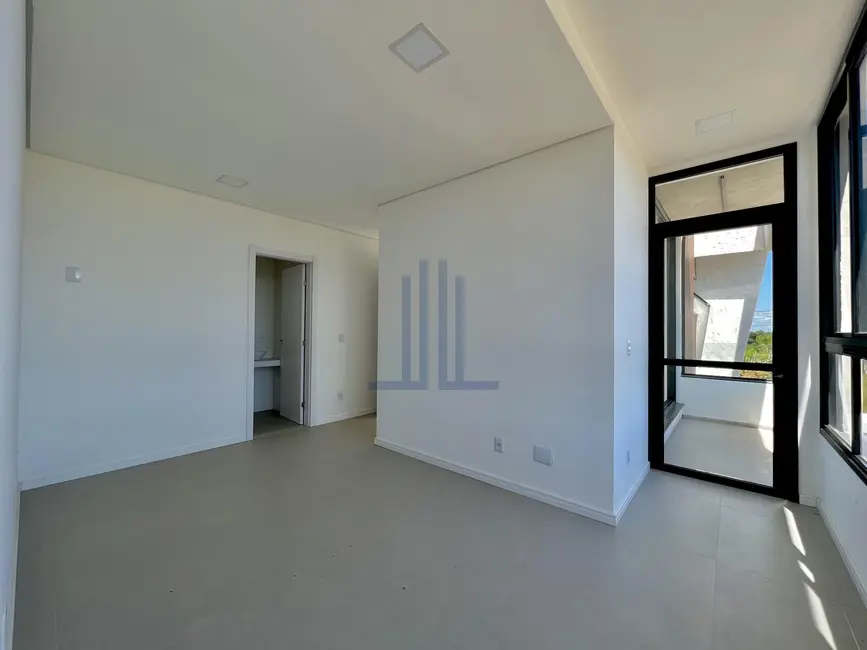 Foto 8 de Casa de Condomínio com 3 quartos à venda, 119m2 em Diácono João Luiz Pozzobon, Santa Maria - RS