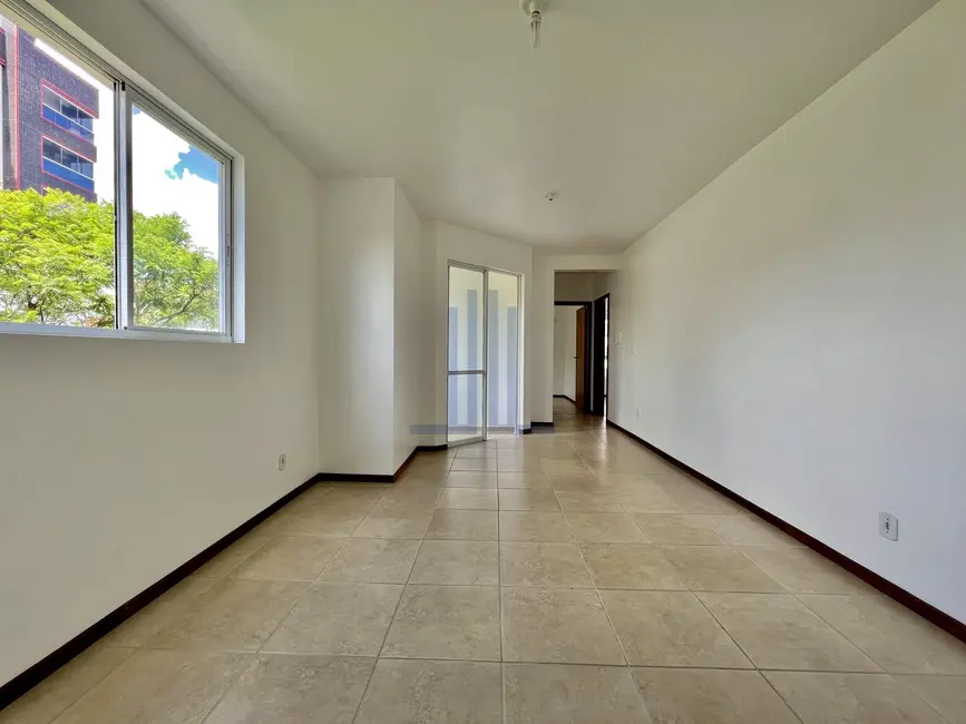 Foto 2 de Apartamento com 2 quartos à venda, 67m2 em Camobi, Santa Maria - RS