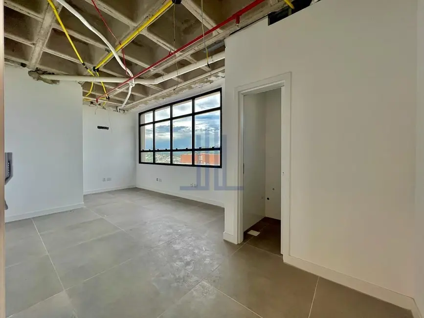 Foto 1 de Sala Comercial com 1 quarto para alugar, 25m2 em Centro, Santa Maria - RS