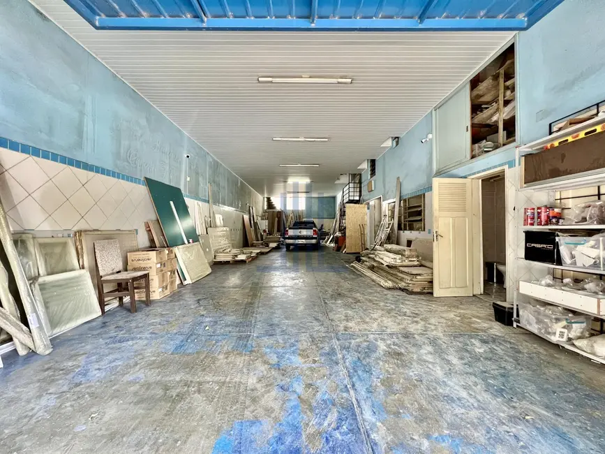 Foto 1 de Loja com 3 quartos à venda, 170m2 em Centro, Santa Maria - RS