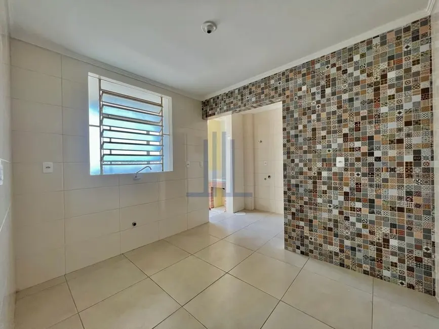 Foto 9 de Cobertura com 2 quartos à venda, 181m2 em Nossa Senhora de Fátima, Santa Maria - RS