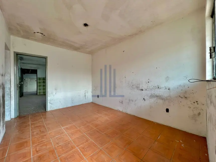 Casa com 3 quartos à venda, 138m2 em São José, Santa Maria - RS - imagem 4 Foto 4 de Casa com 3 quartos à venda, 138m2 em São José, Santa Maria - RS