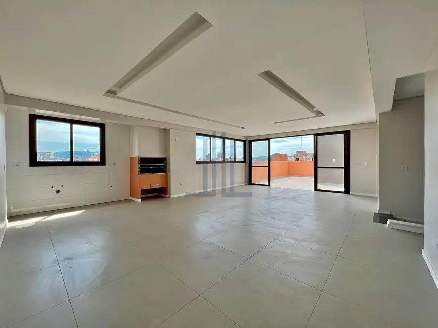 Cobertura com 3 quartos à venda, 278m2 em Nossa Senhora Medianeira, Santa Maria - RS - imagem 8 Foto 8 de Cobertura com 3 quartos à venda, 278m2 em Nossa Senhora Medianeira, Santa Maria - RS