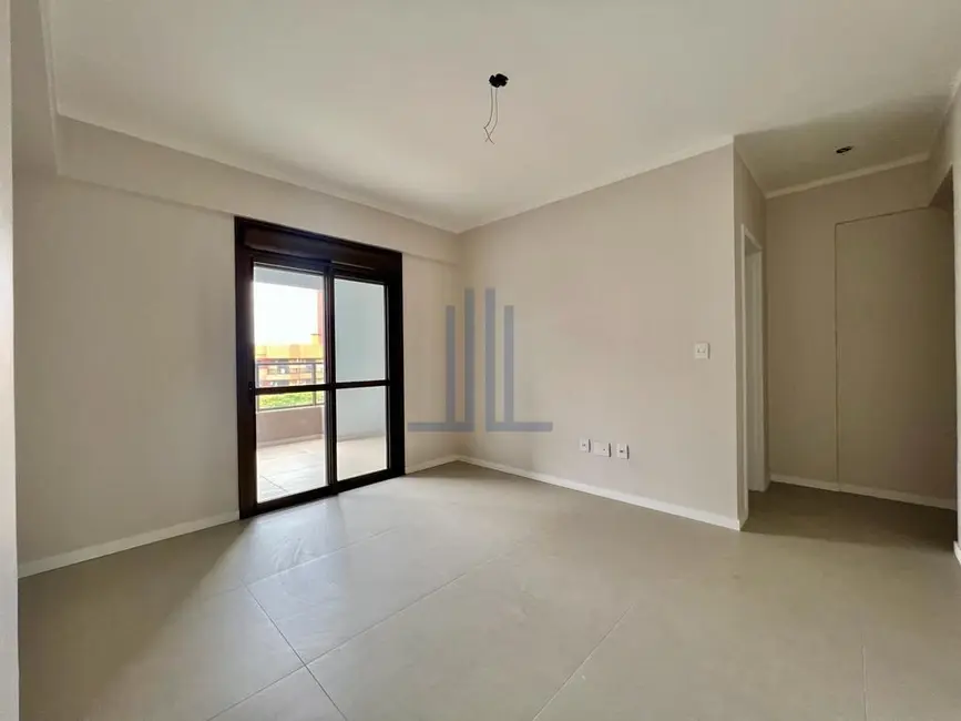 Foto 7 de Apartamento com 2 quartos à venda, 94m2 em Nossa Senhora Medianeira, Santa Maria - RS