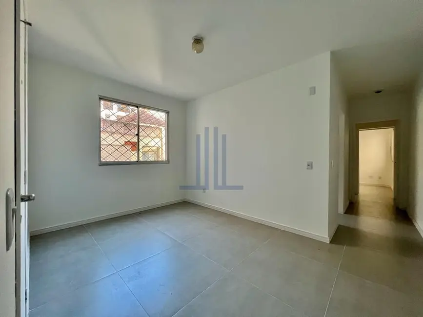 Foto 2 de Apartamento com 1 quarto à venda, 45m2 em Centro, Santa Maria - RS