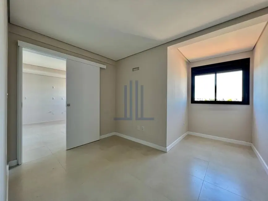 Foto 7 de Apartamento com 1 quarto à venda, 36m2 em Camobi, Santa Maria - RS