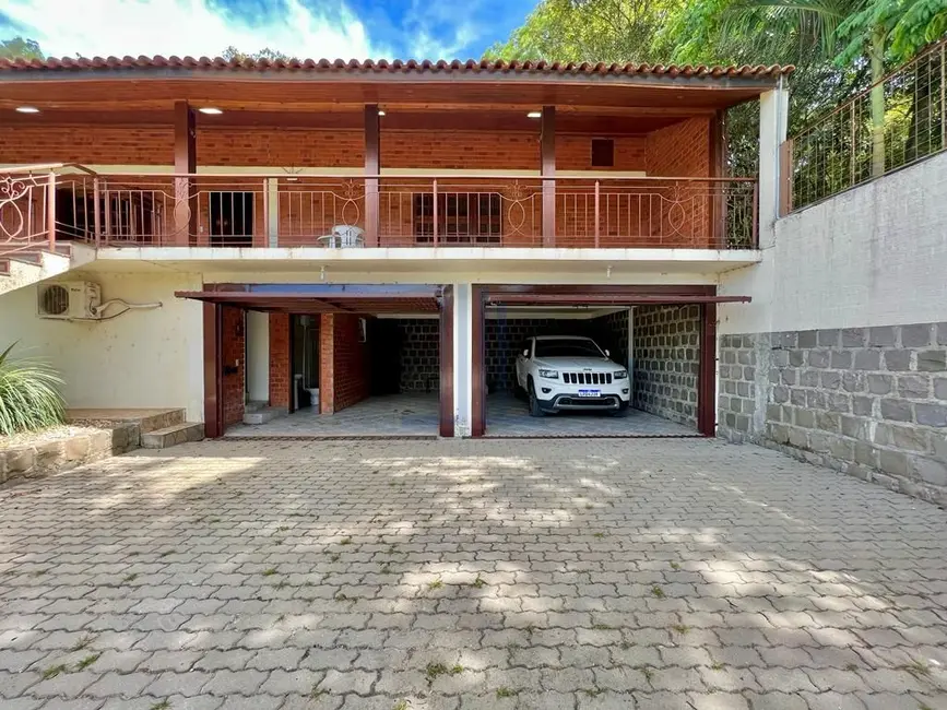 Foto 2 de Casa com 3 quartos à venda, 280m2 em Centro, Itaara - RS