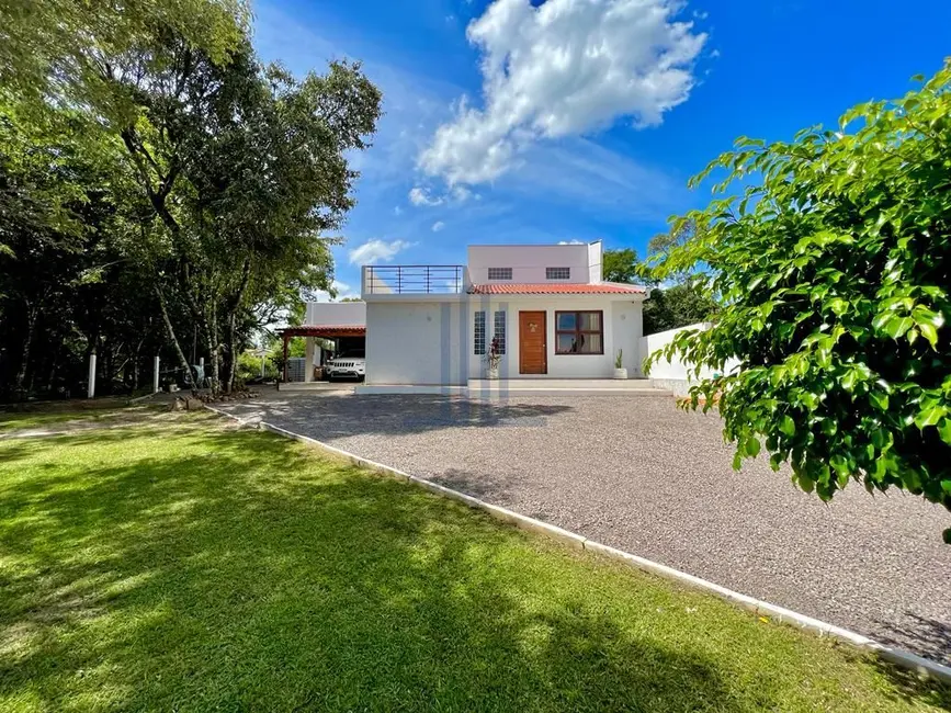 Foto 1 de Casa com 3 quartos à venda, 272m2 em Itaara - RS