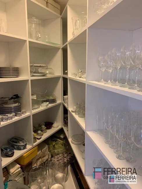 Apartamento com 4 quartos à venda, 286m2 em Horto Florestal, Salvador - BA - imagem 7 Foto 7 de Apartamento com 4 quartos à venda, 286m2 em Horto Florestal, Salvador - BA