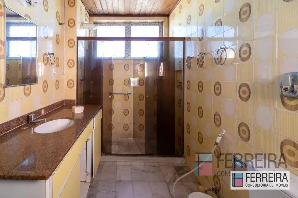 Foto 6 de Apartamento com 4 quartos à venda, 240m2 em Pituba, Salvador - BA