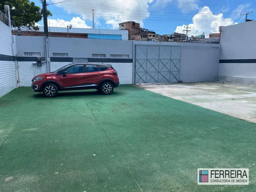 Foto 9 de Casa para alugar, 650m2 em Imbuí, Salvador - BA