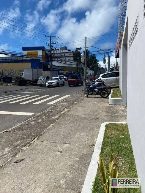 Foto 8 de Casa para alugar, 650m2 em Imbuí, Salvador - BA